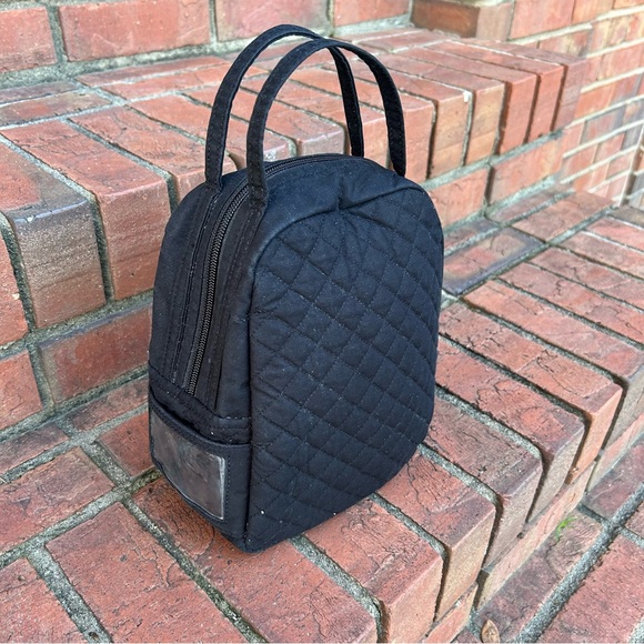 Vera Bradley Lunch Bunch Bag in Classic Black. - Picture 2 of 6